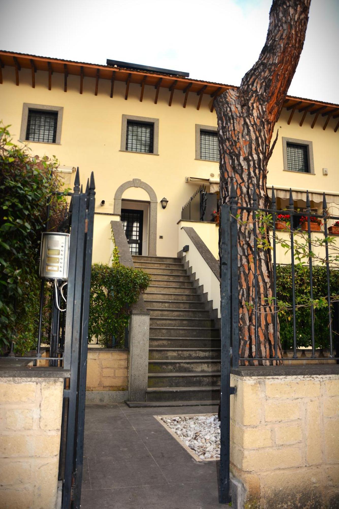 Gemelli Hotel Roma Exterior foto